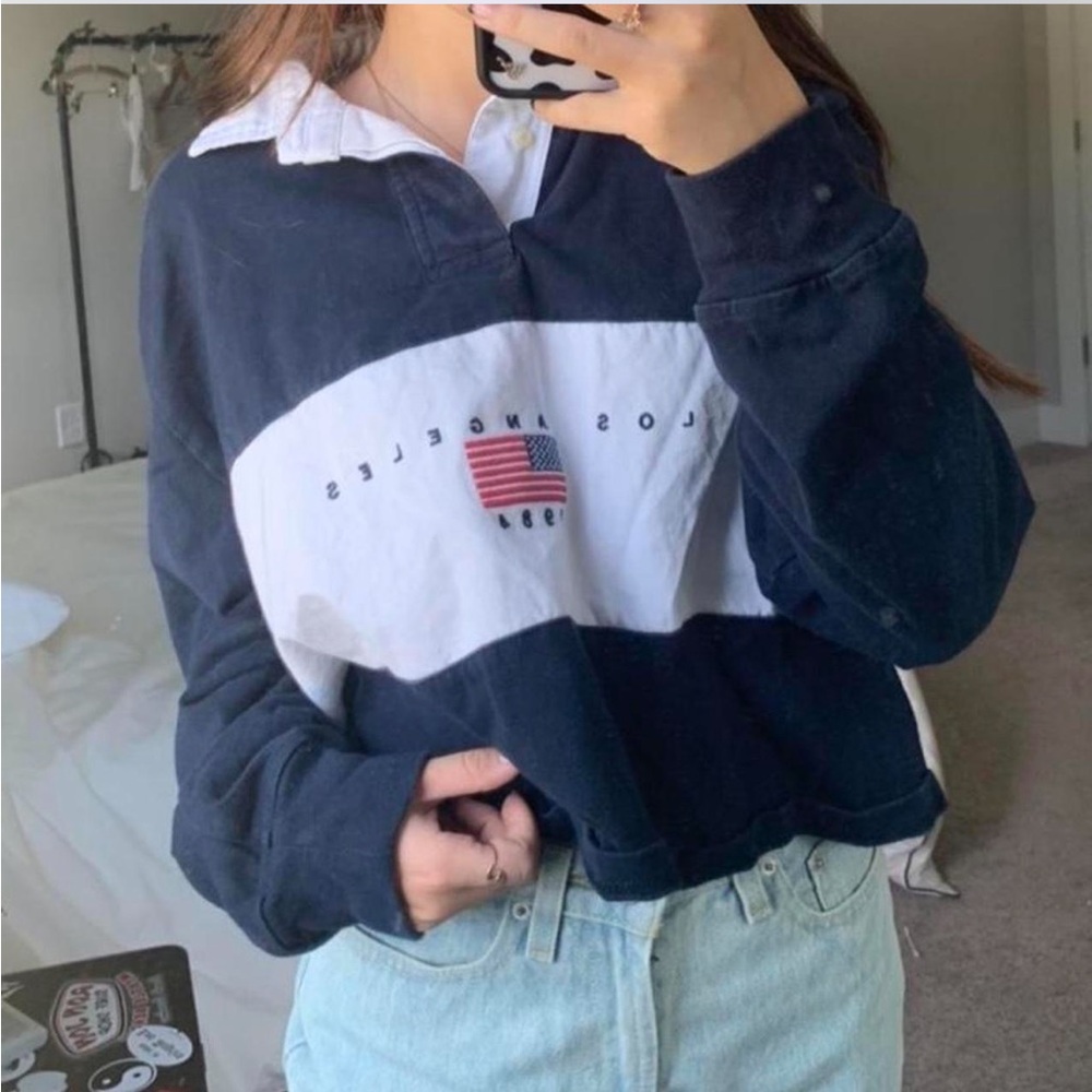 brandy Melville navy American flag cropped sweater pullover 🤍